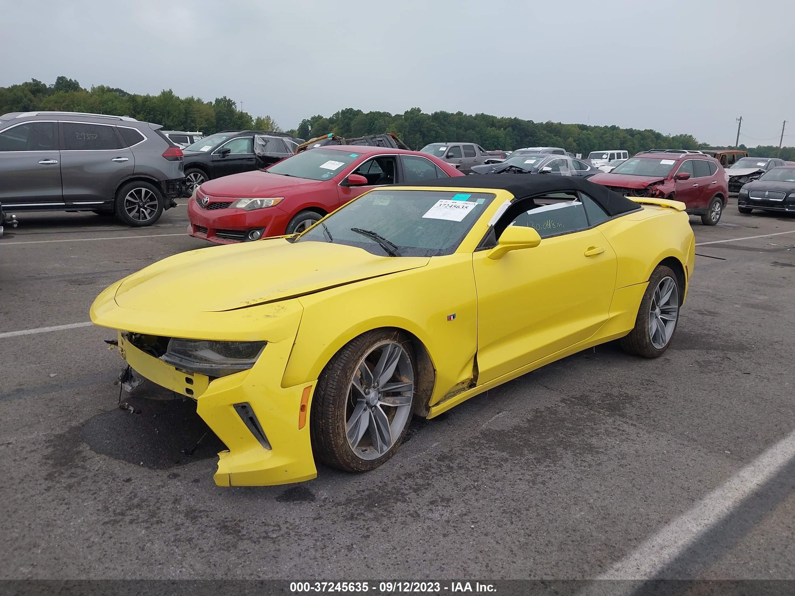 Photo 1 VIN: 1G1FB3DS9J0122240 - CHEVROLET CAMARO 