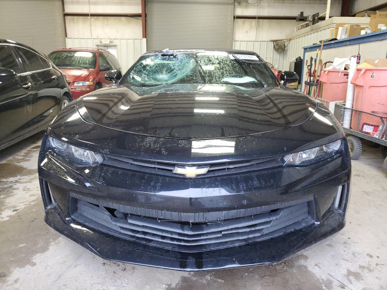 Photo 4 VIN: 1G1FB3DX0J0119903 - CHEVROLET CAMARO 