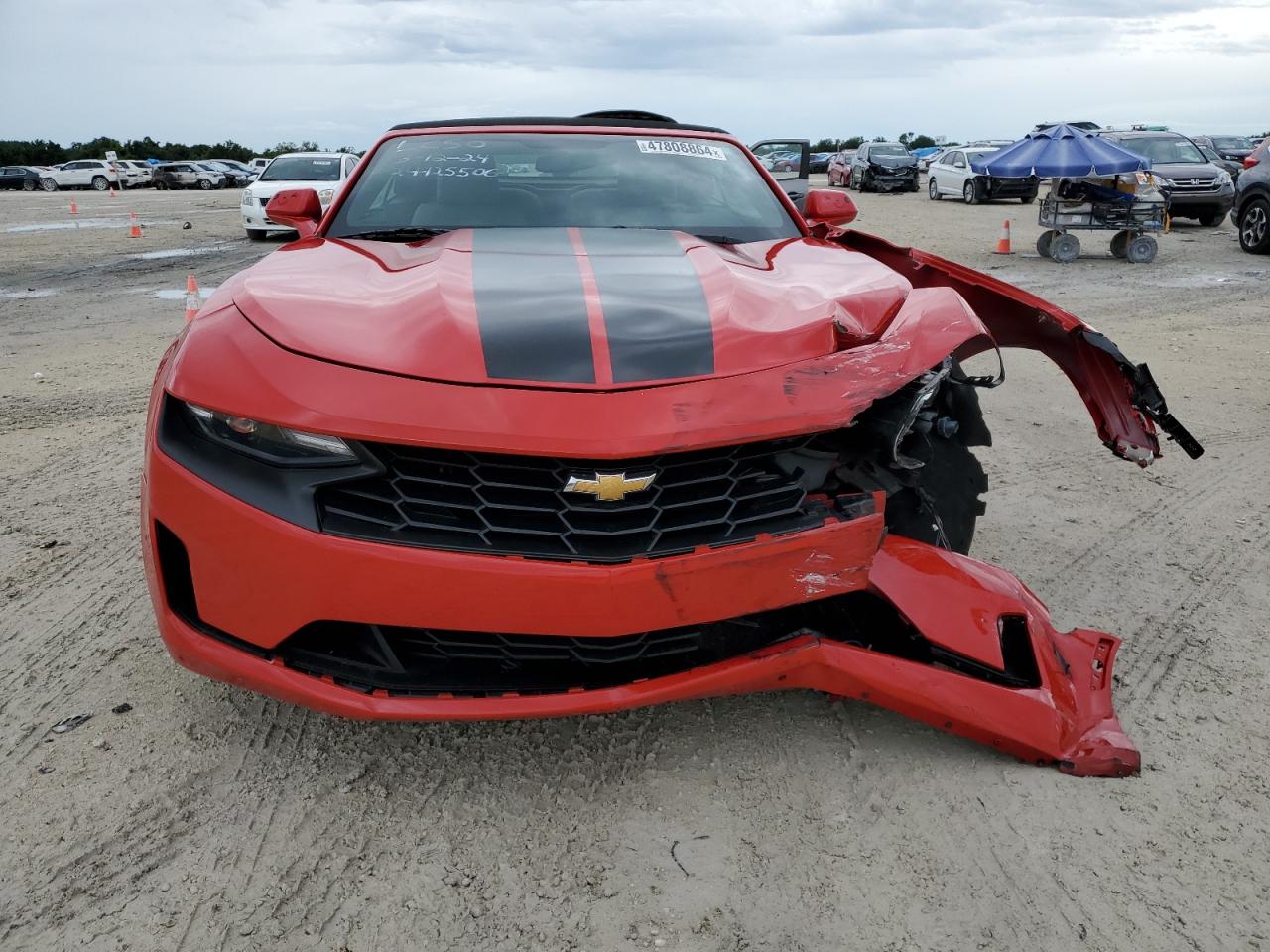 Photo 4 VIN: 1G1FB3DX9L0117926 - CHEVROLET CAMARO 