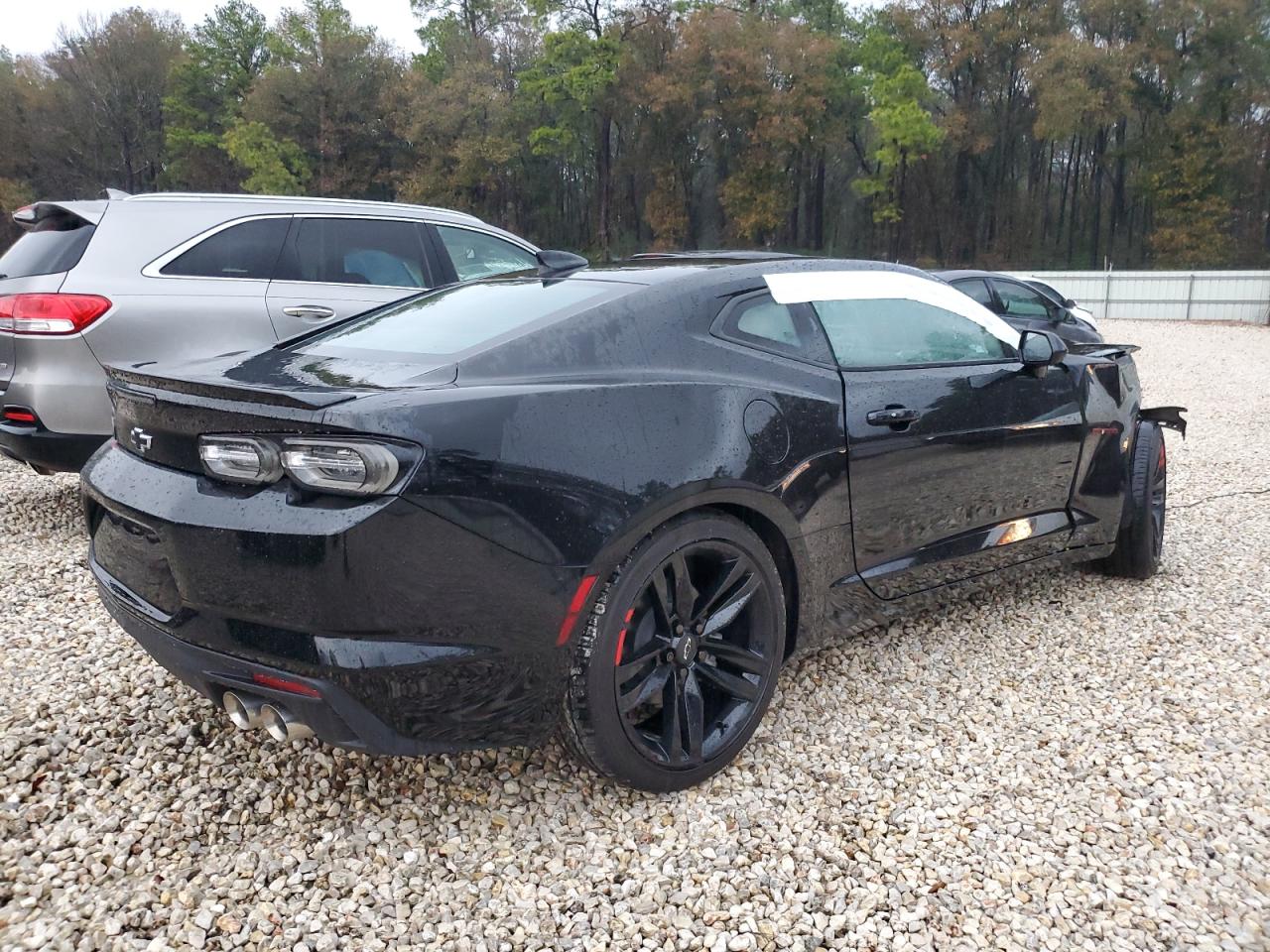 Photo 2 VIN: 1G1FD1RS0P0159225 - CHEVROLET CAMARO 