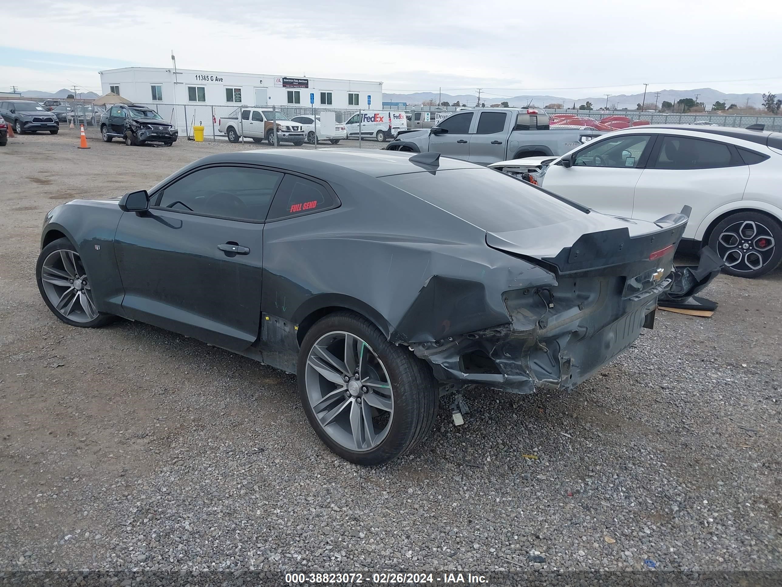 Photo 2 VIN: 1G1FD1RS3G0134609 - CHEVROLET CAMARO 