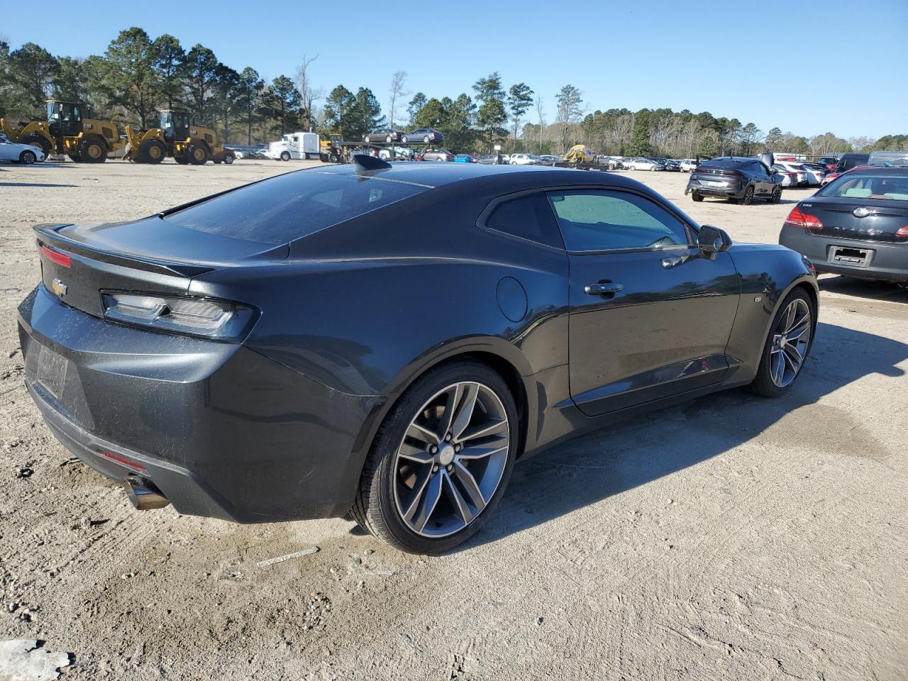 Photo 2 VIN: 1G1FD1RS6G0144034 - CHEVROLET CAMARO 