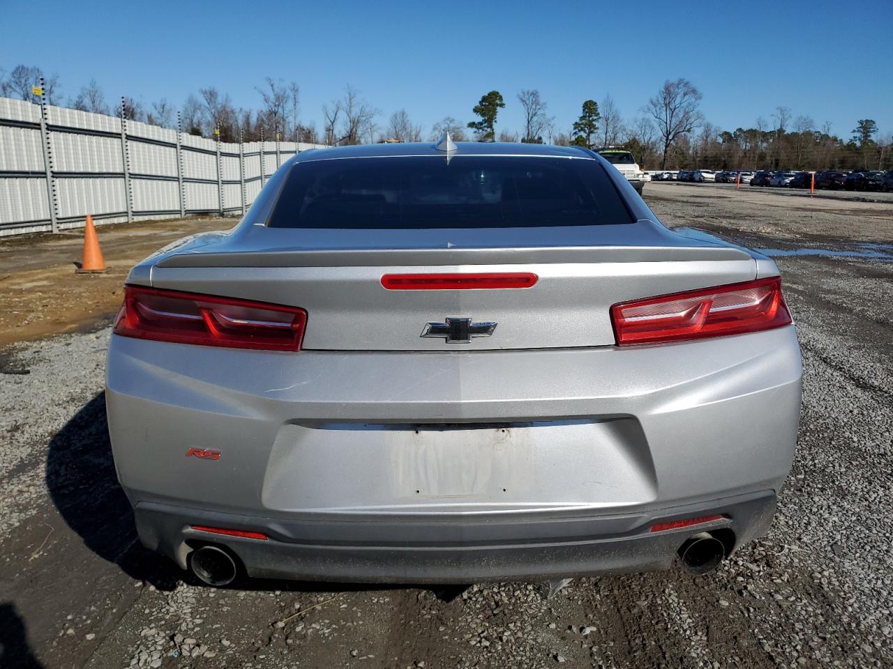 Photo 5 VIN: 1G1FD1RS6H0165497 - CHEVROLET CAMARO 