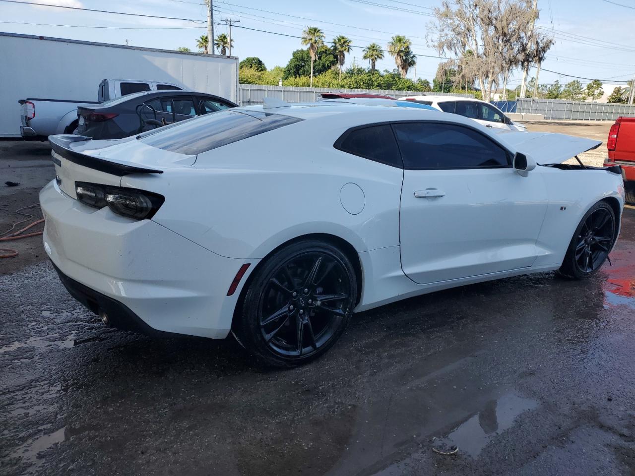 Photo 2 VIN: 1G1FD1RS6M0134776 - CHEVROLET CAMARO 