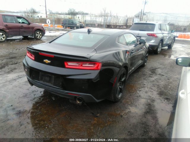 Photo 3 VIN: 1G1FD1RS7J0183299 - CHEVROLET CAMARO 