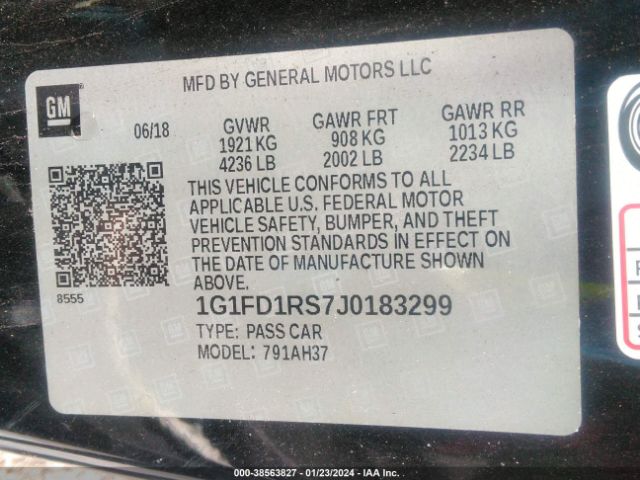 Photo 8 VIN: 1G1FD1RS7J0183299 - CHEVROLET CAMARO 