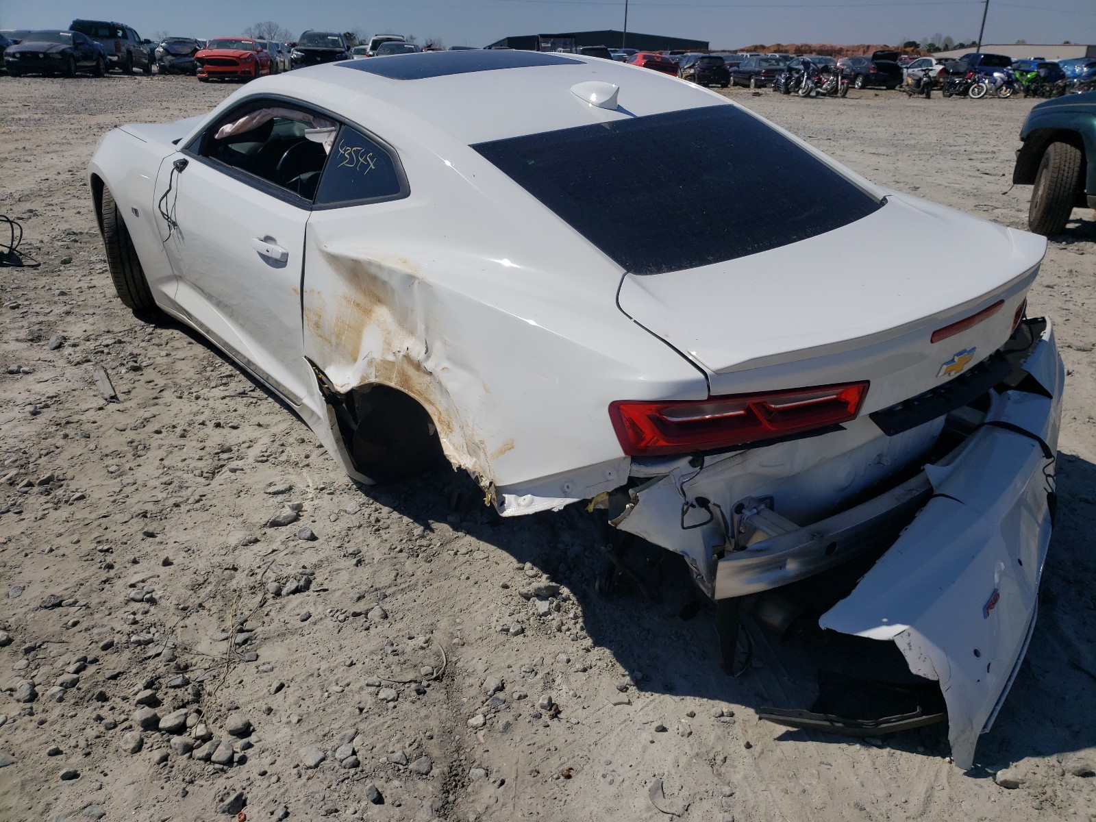 Photo 2 VIN: 1G1FD1RS8J0165877 - CHEVROLET CAMARO LT 