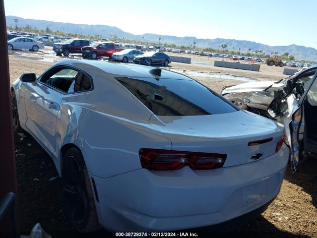 Photo 2 VIN: 1G1FD1RSXL0108437 - CHEVROLET CAMARO 