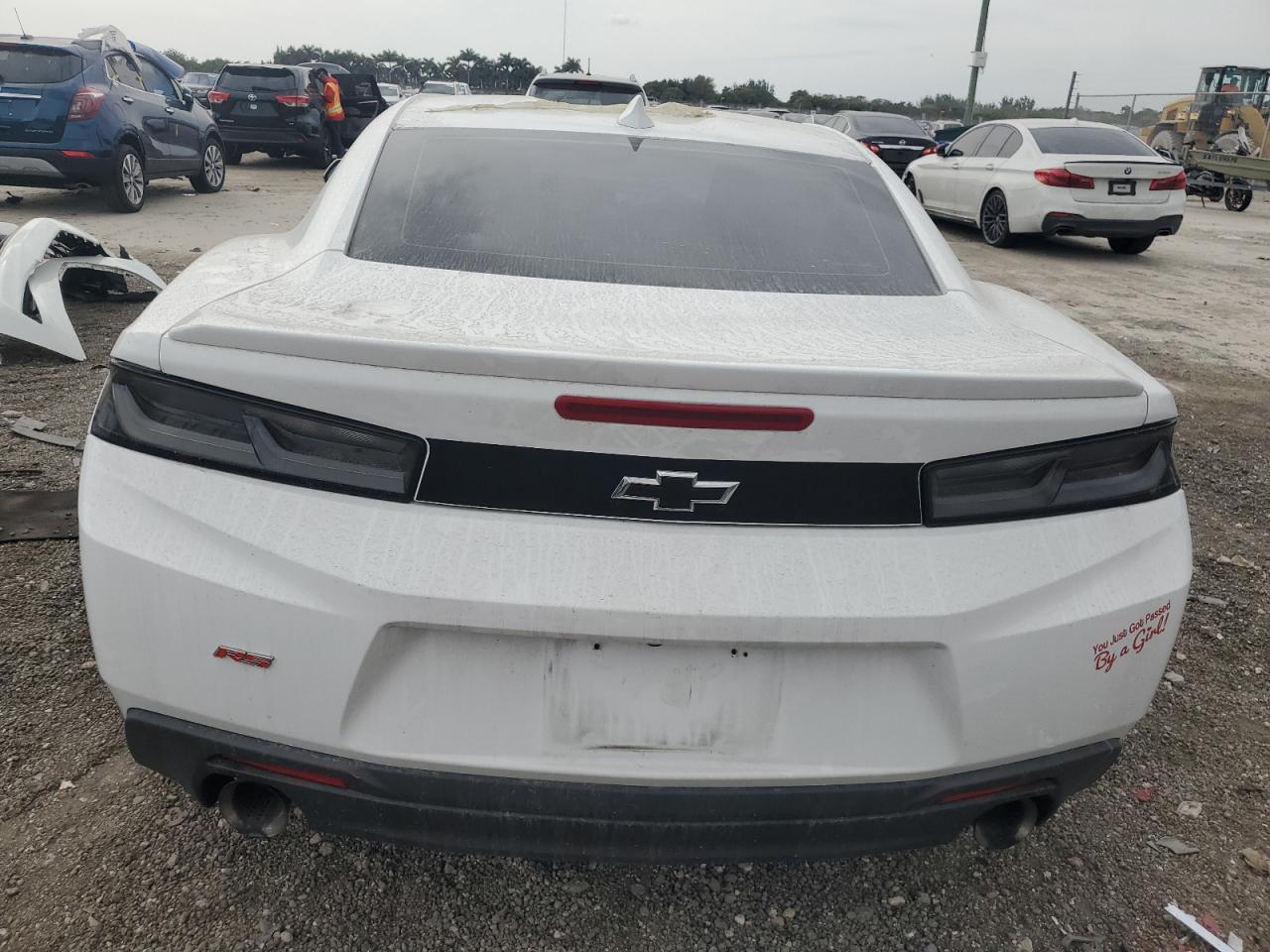 Photo 5 VIN: 1G1FD1RX0J0191045 - CHEVROLET CAMARO 