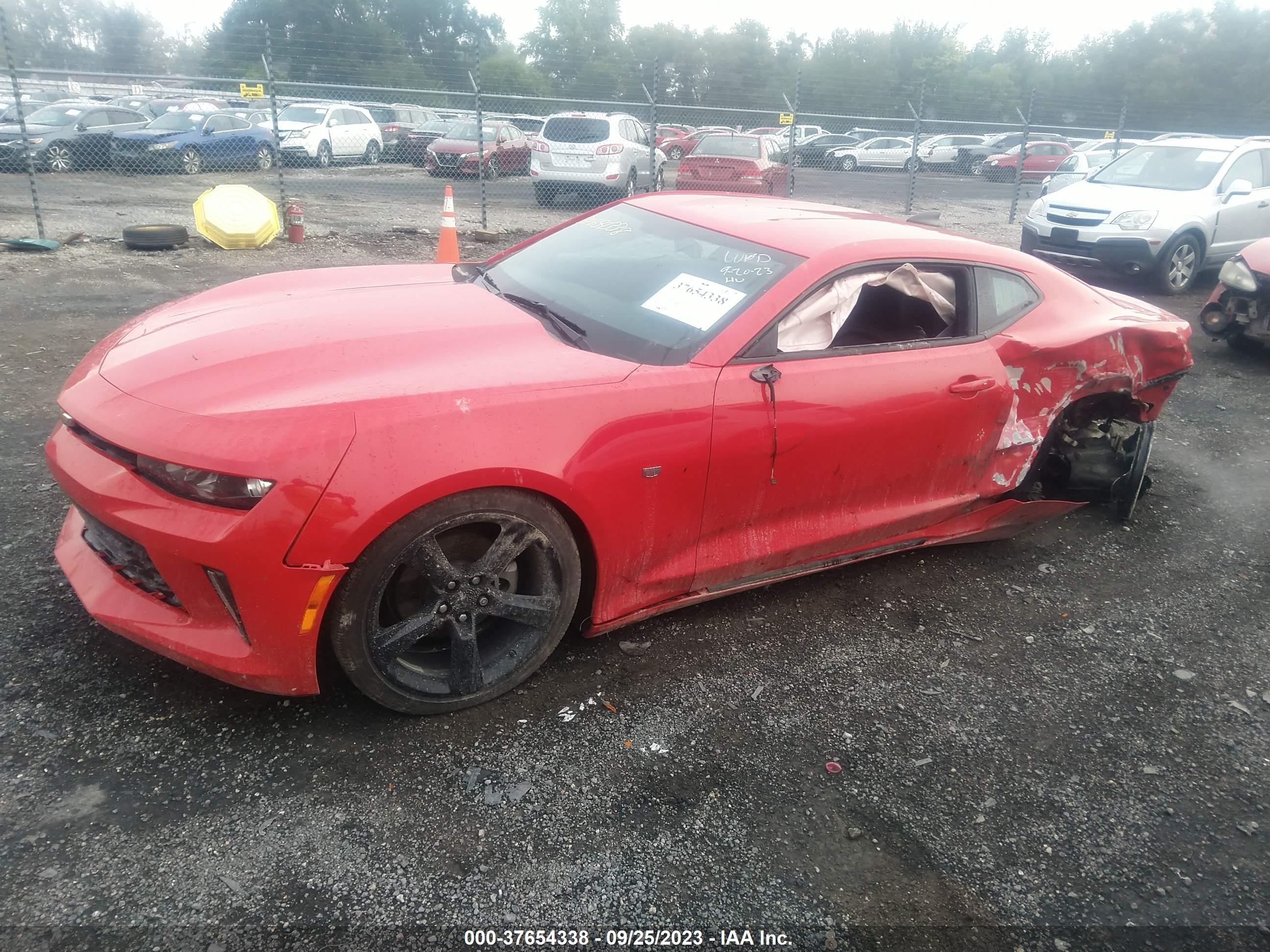 Photo 1 VIN: 1G1FD1RX3G0165676 - CHEVROLET CAMARO 