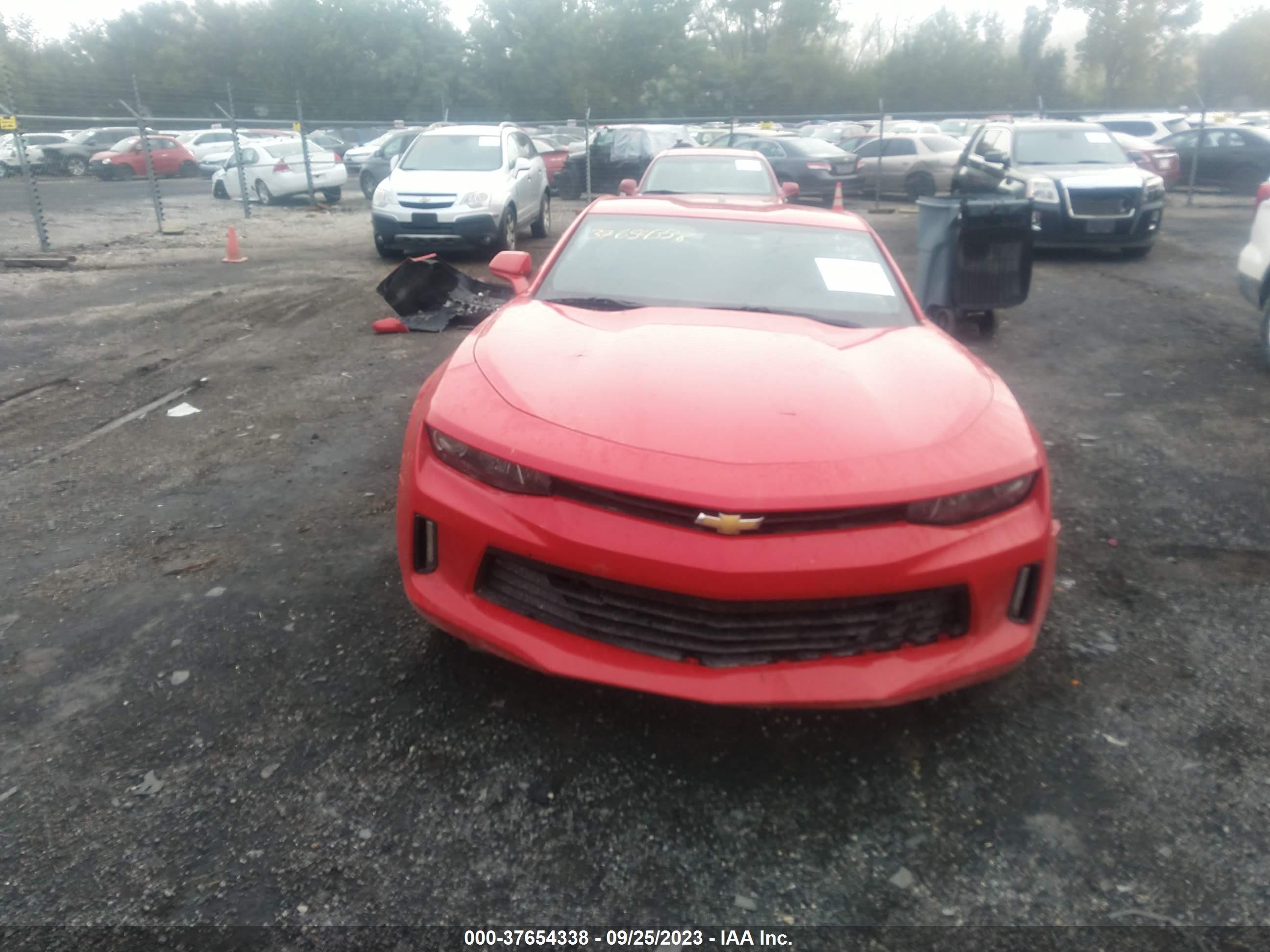 Photo 12 VIN: 1G1FD1RX3G0165676 - CHEVROLET CAMARO 