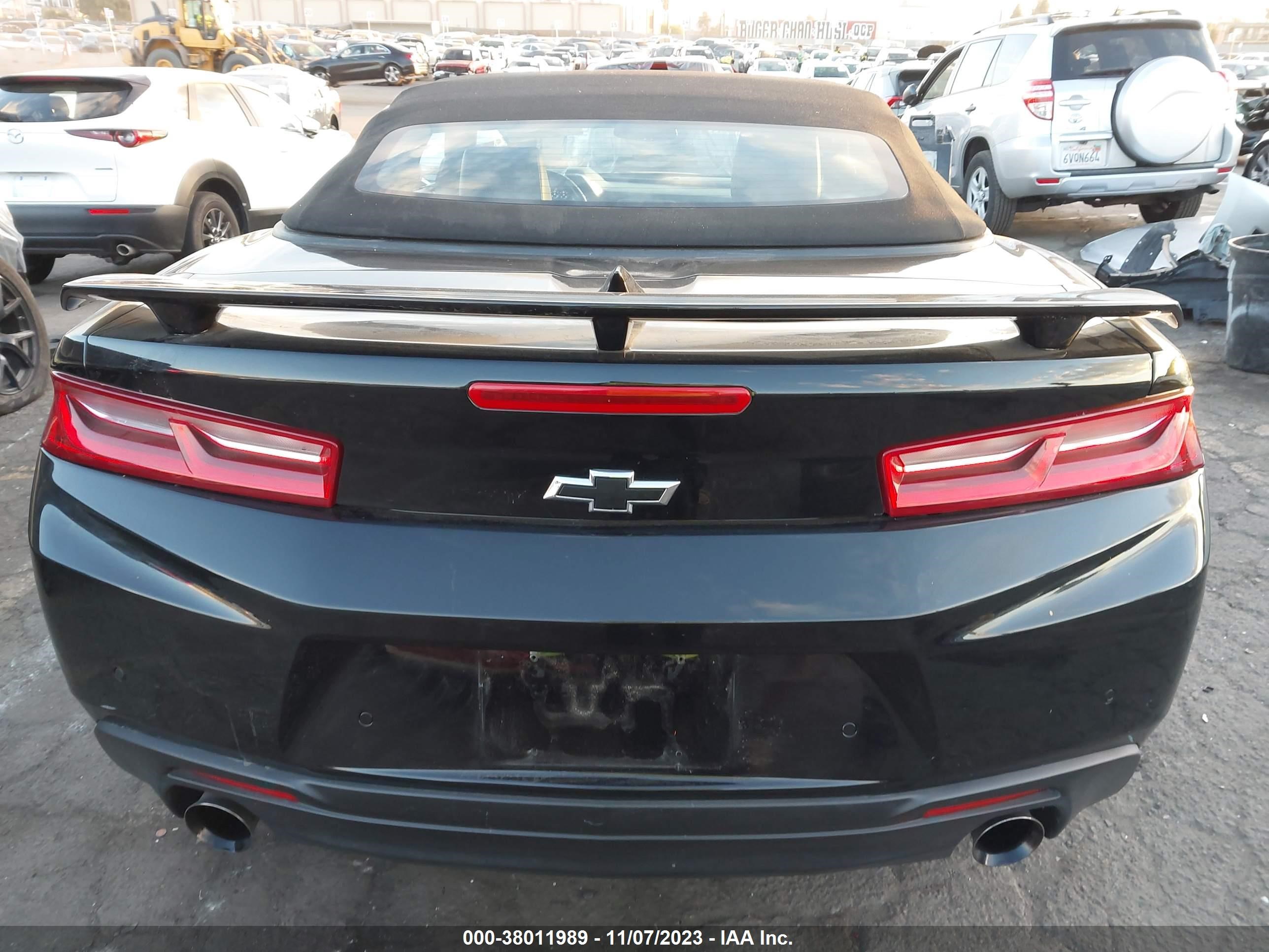 Photo 16 VIN: 1G1FD3DS8H0116062 - CHEVROLET CAMARO 