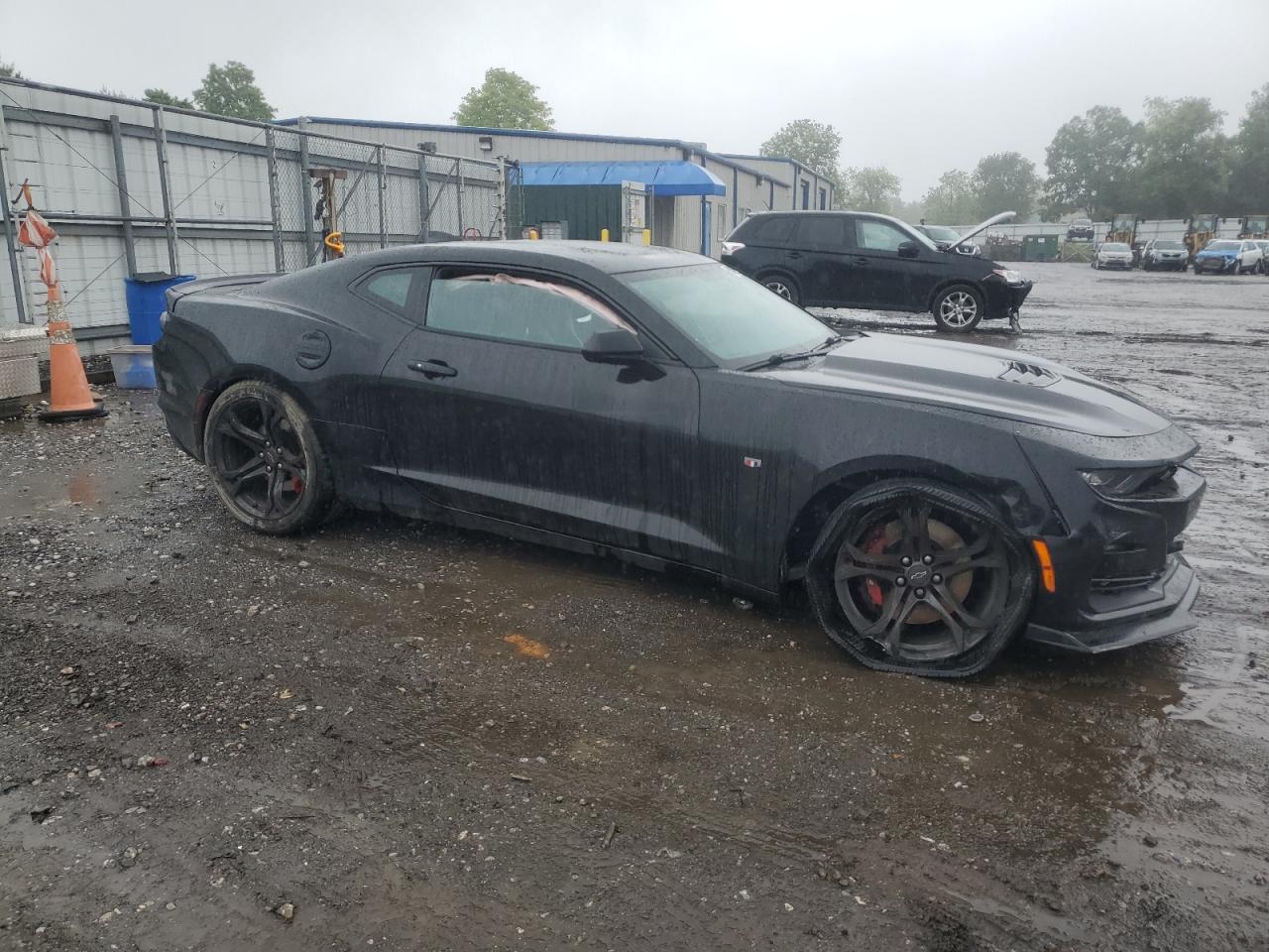 Photo 3 VIN: 1G1FE1R71M0107333 - CHEVROLET CAMARO 