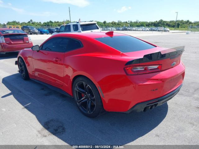 Photo 2 VIN: 1G1FE1R73J0186466 - CHEVROLET CAMARO 