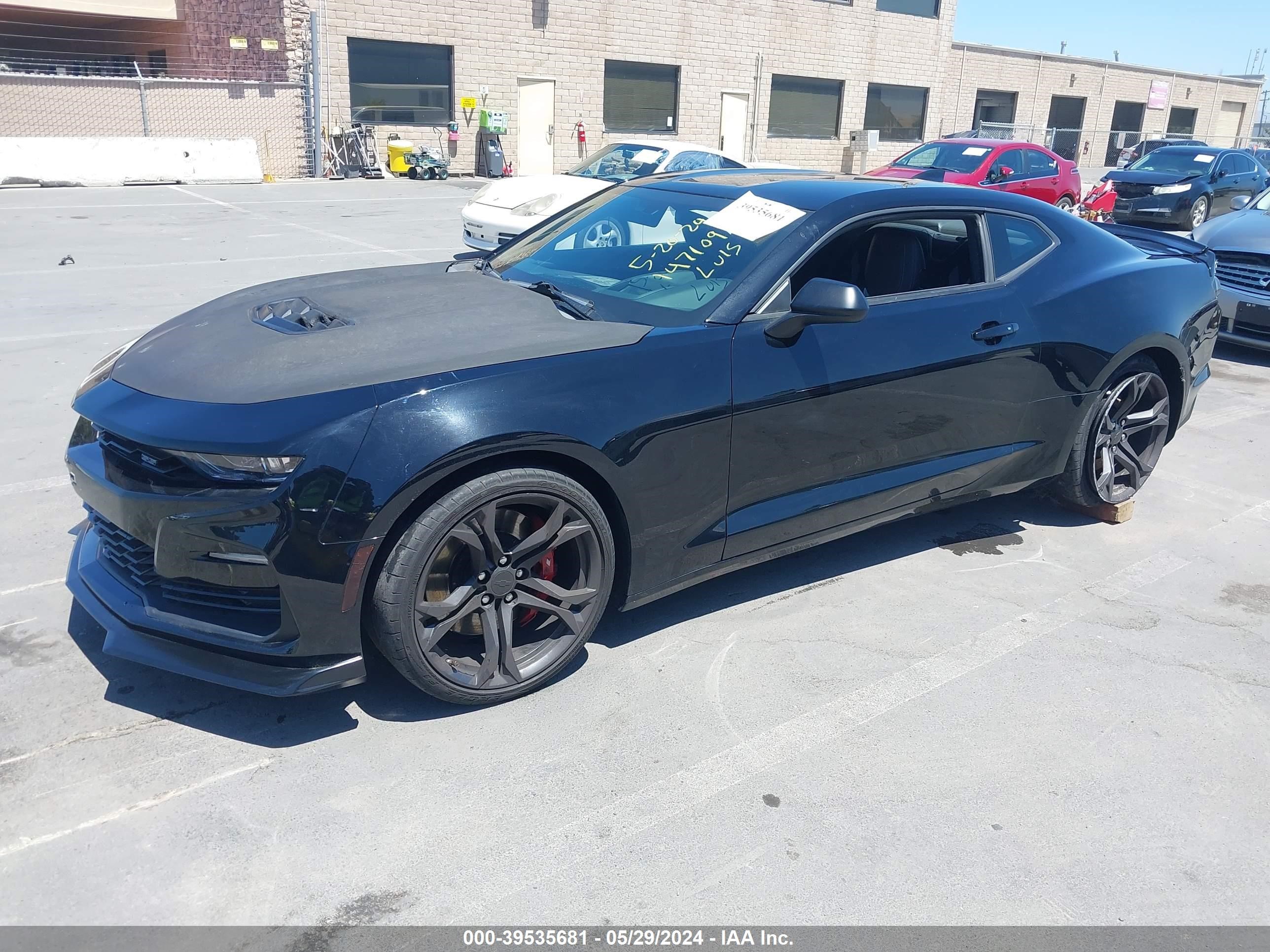 Photo 1 VIN: 1G1FE1R77K0113926 - CHEVROLET CAMARO 