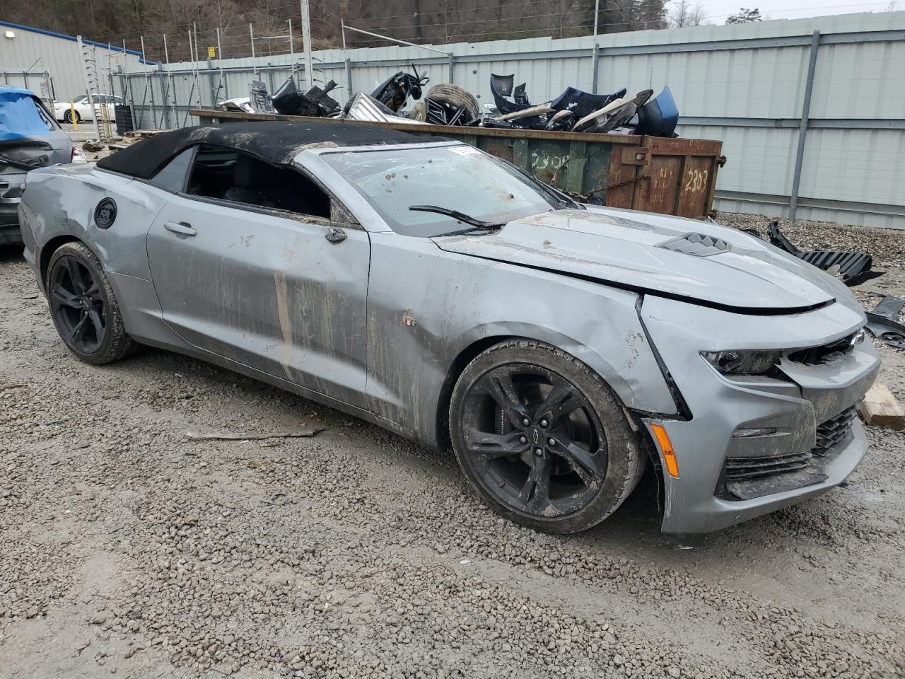 Photo 3 VIN: 1G1FE3D71P0118856 - CHEVROLET CAMARO 