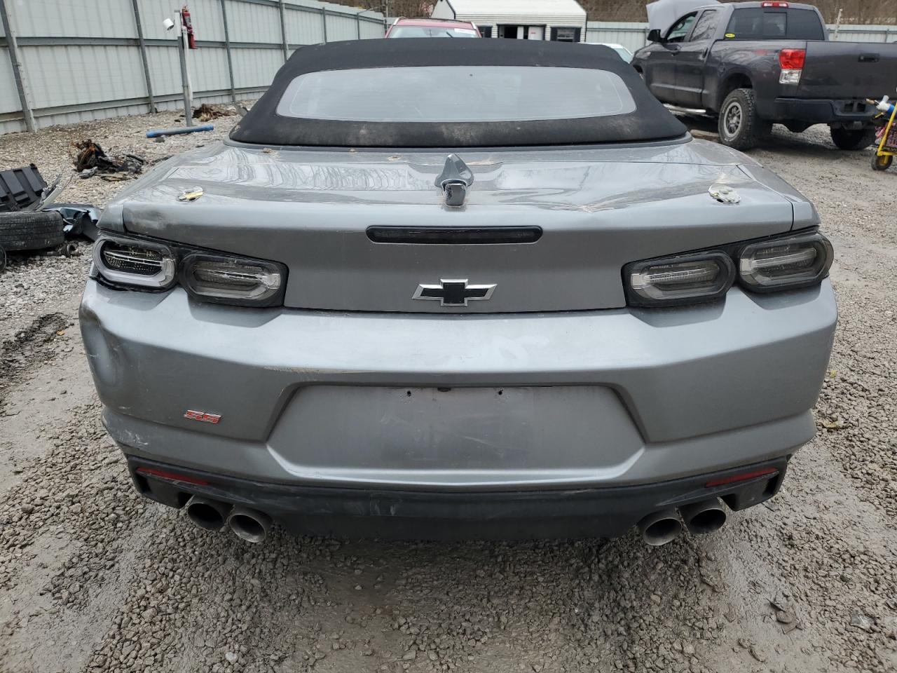 Photo 5 VIN: 1G1FE3D71P0118856 - CHEVROLET CAMARO 