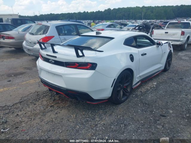 Photo 3 VIN: 1G1FF1R71J0102450 - CHEVROLET CAMARO 