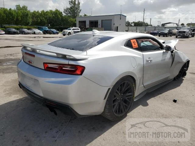 Photo 2 VIN: 1G1FF1R71J0182610 - CHEVROLET CAMARO 