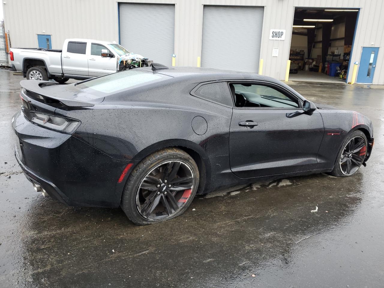 Photo 2 VIN: 1G1FF1R71J0187032 - CHEVROLET CAMARO 