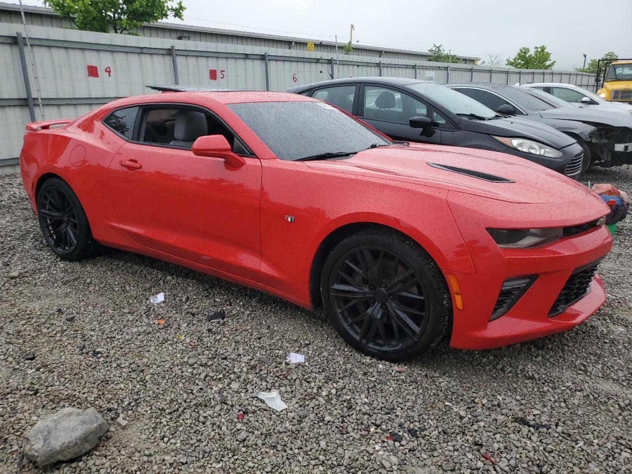 Photo 3 VIN: 1G1FF1R74J0155143 - CHEVROLET CAMARO 