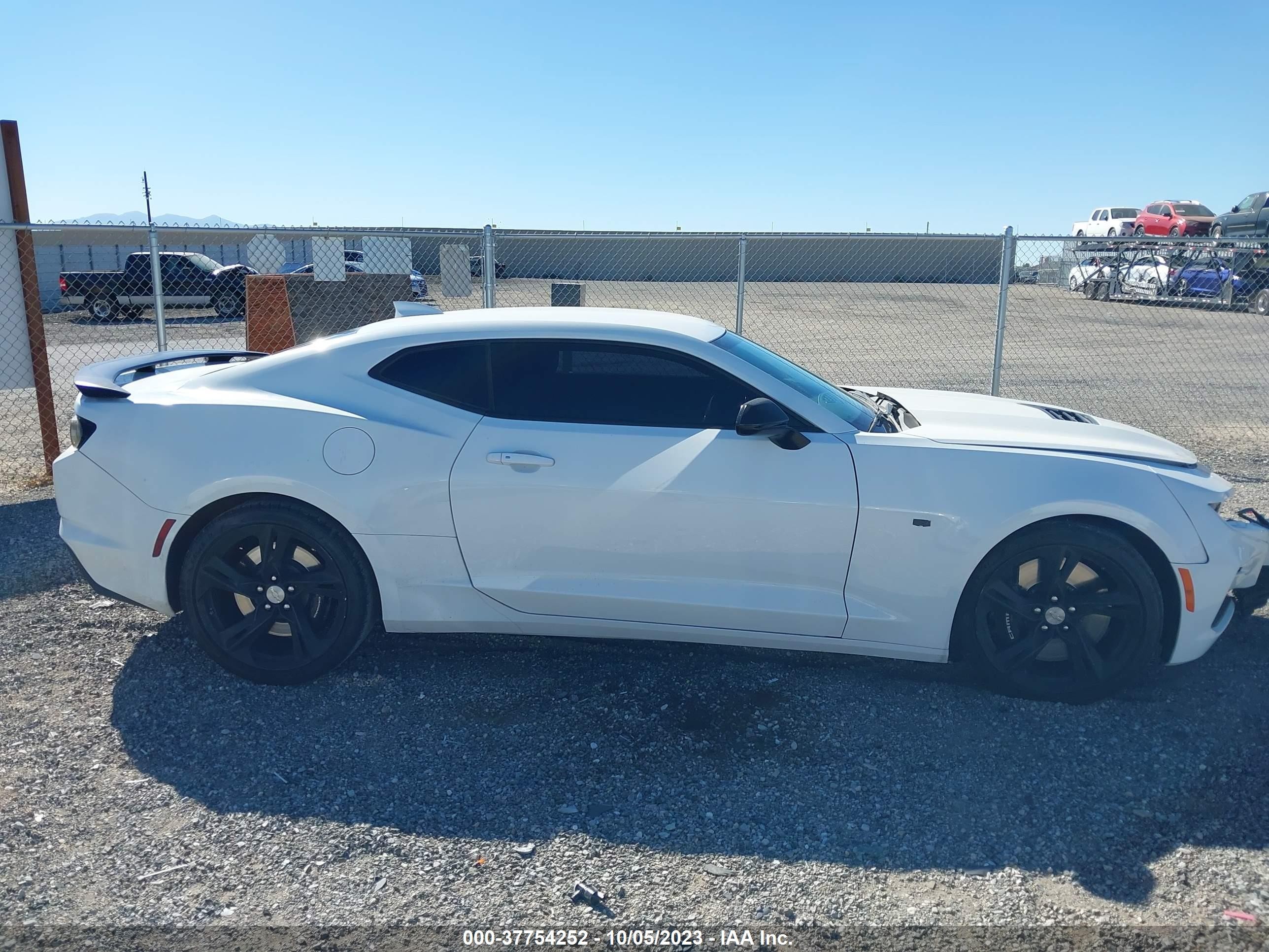 Photo 12 VIN: 1G1FF1R75N0111626 - CHEVROLET CAMARO 