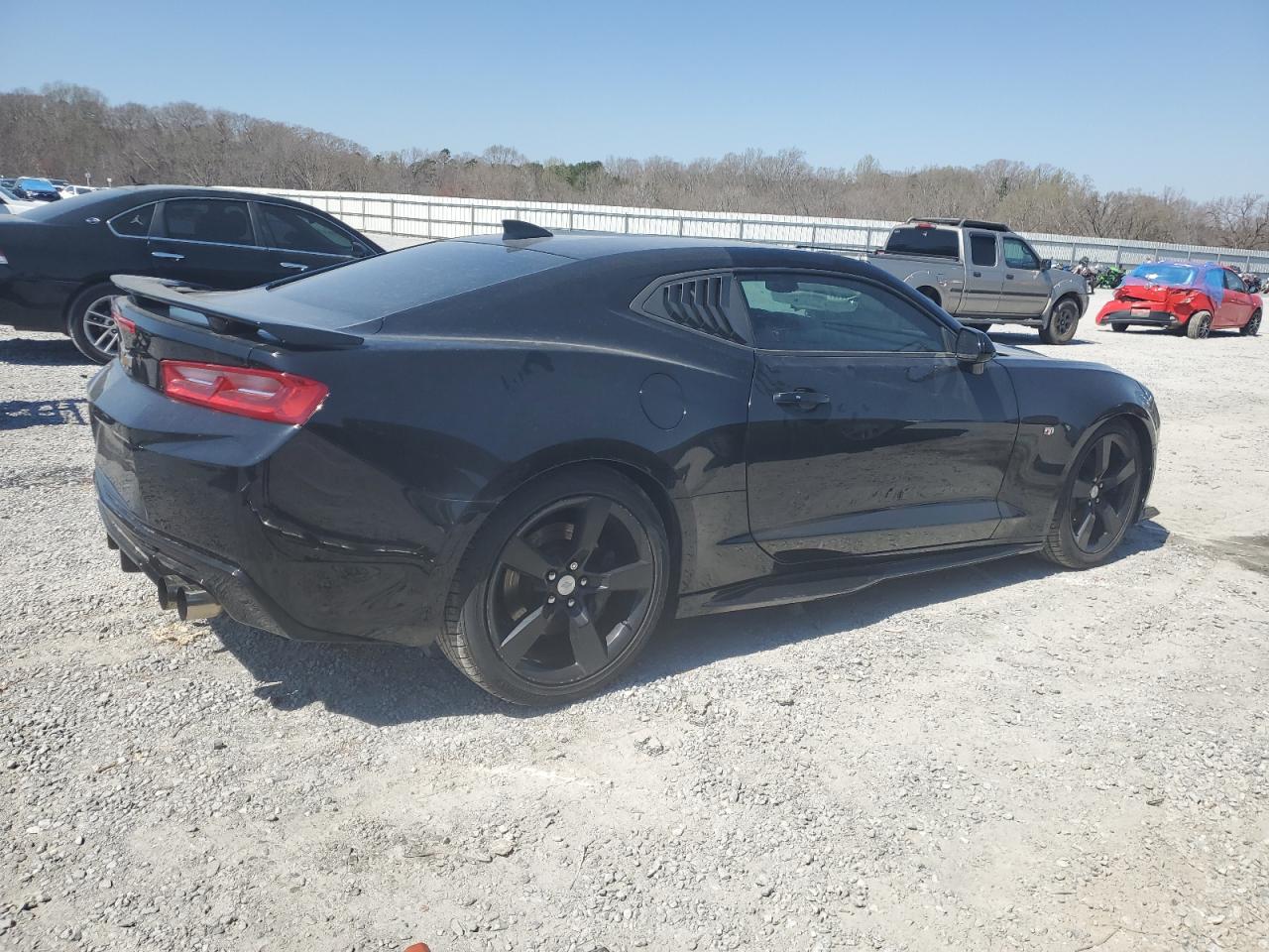 Photo 2 VIN: 1G1FF1R77J0110584 - CHEVROLET CAMARO 