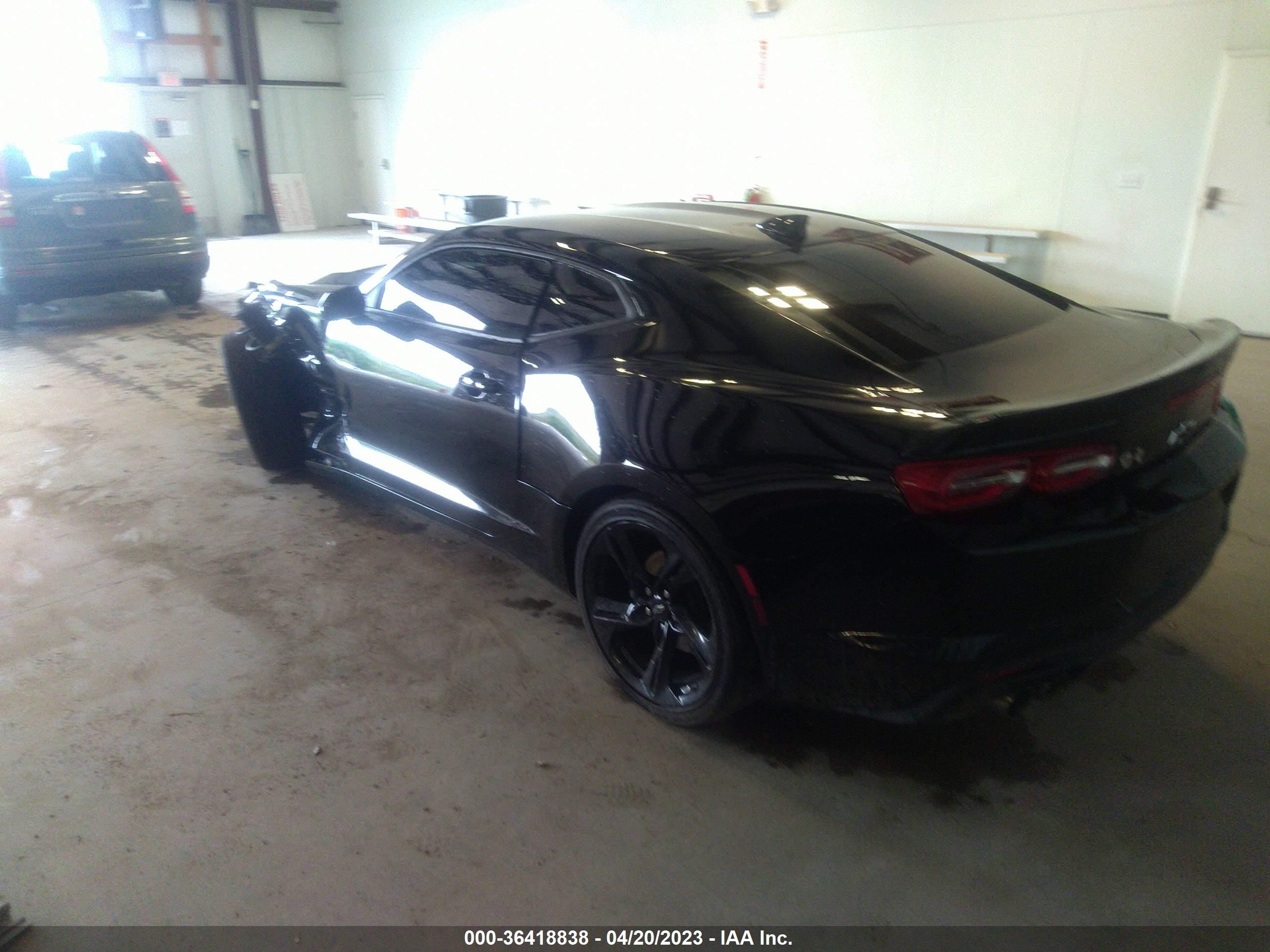 Photo 2 VIN: 1G1FF1R78N0101401 - CHEVROLET CAMARO 