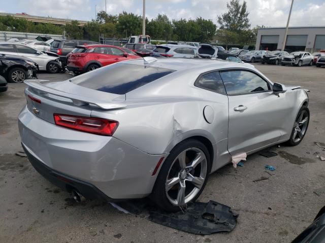 Photo 3 VIN: 1G1FF1R7XJ0129033 - CHEVROLET CAMARO SS 