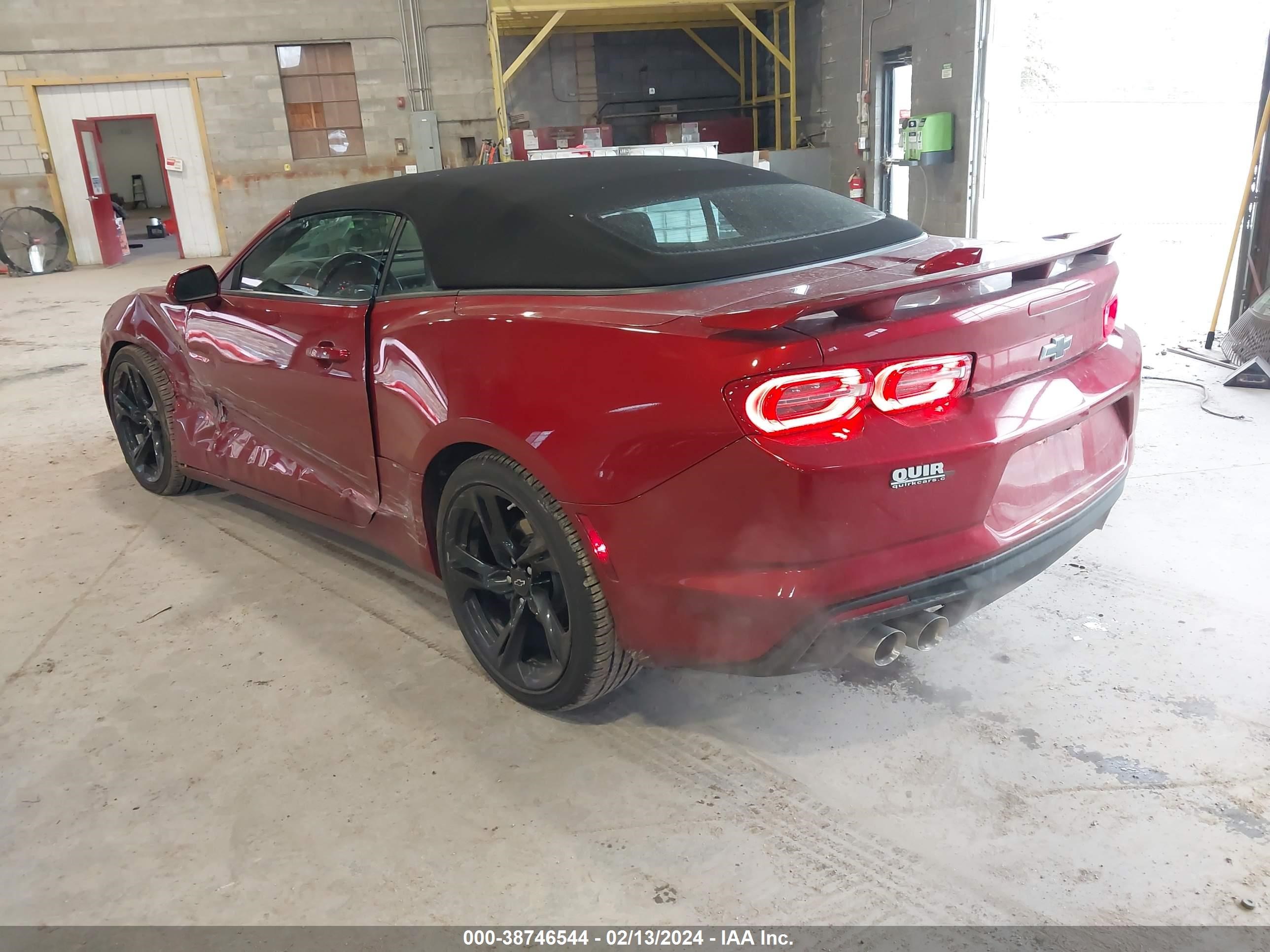 Photo 2 VIN: 1G1FF3D76M0139646 - CHEVROLET CAMARO 