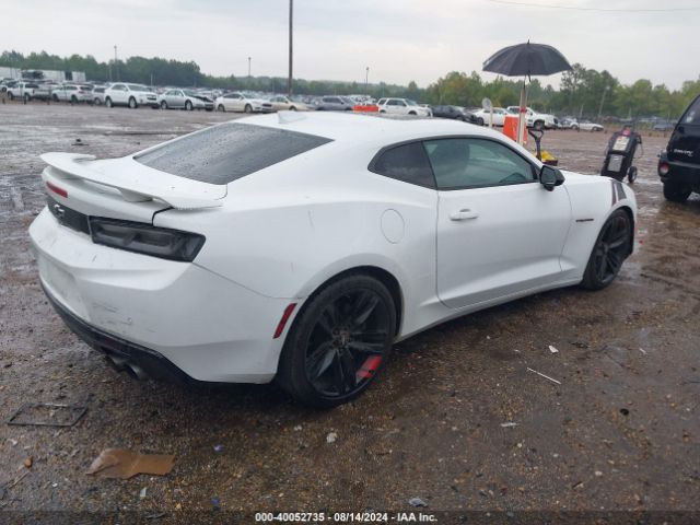 Photo 3 VIN: 1G1FH1R72J0125925 - CHEVROLET CAMARO 