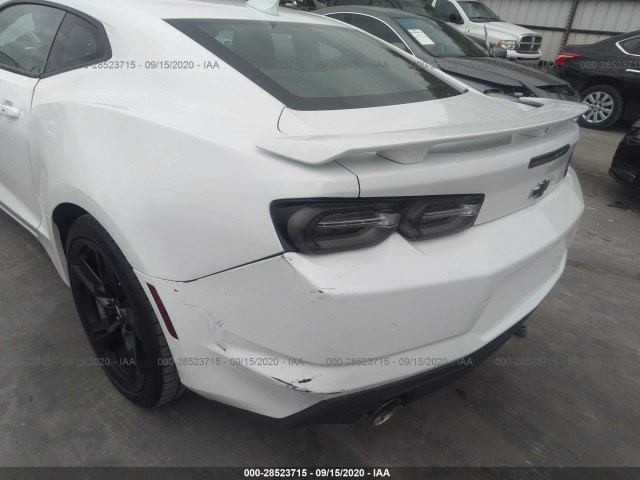 Photo 5 VIN: 1G1FH1R72K0131208 - CHEVROLET CAMARO 