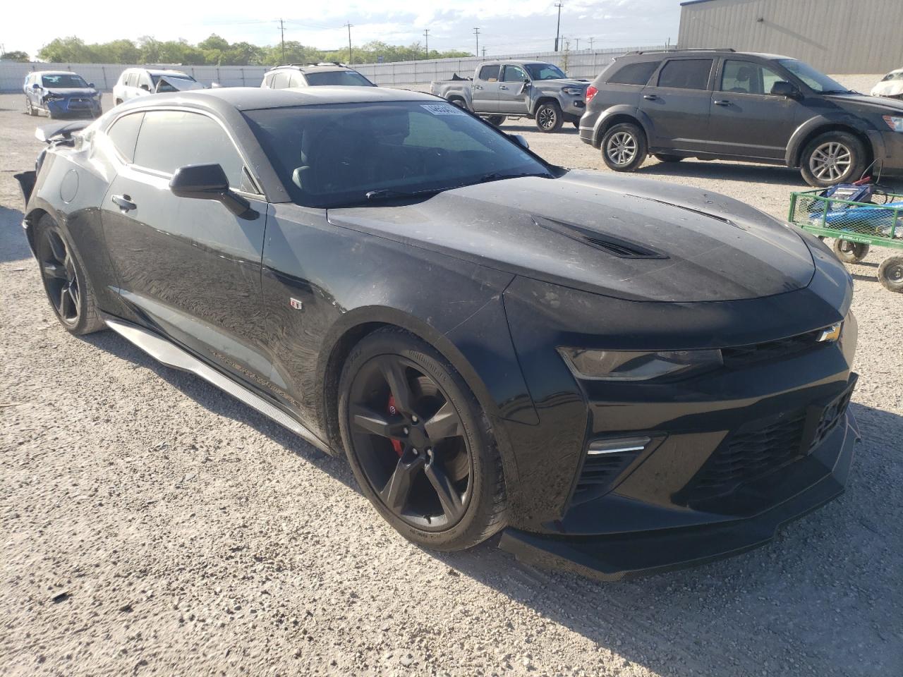 Photo 3 VIN: 1G1FH1R73J0143088 - CHEVROLET CAMARO 