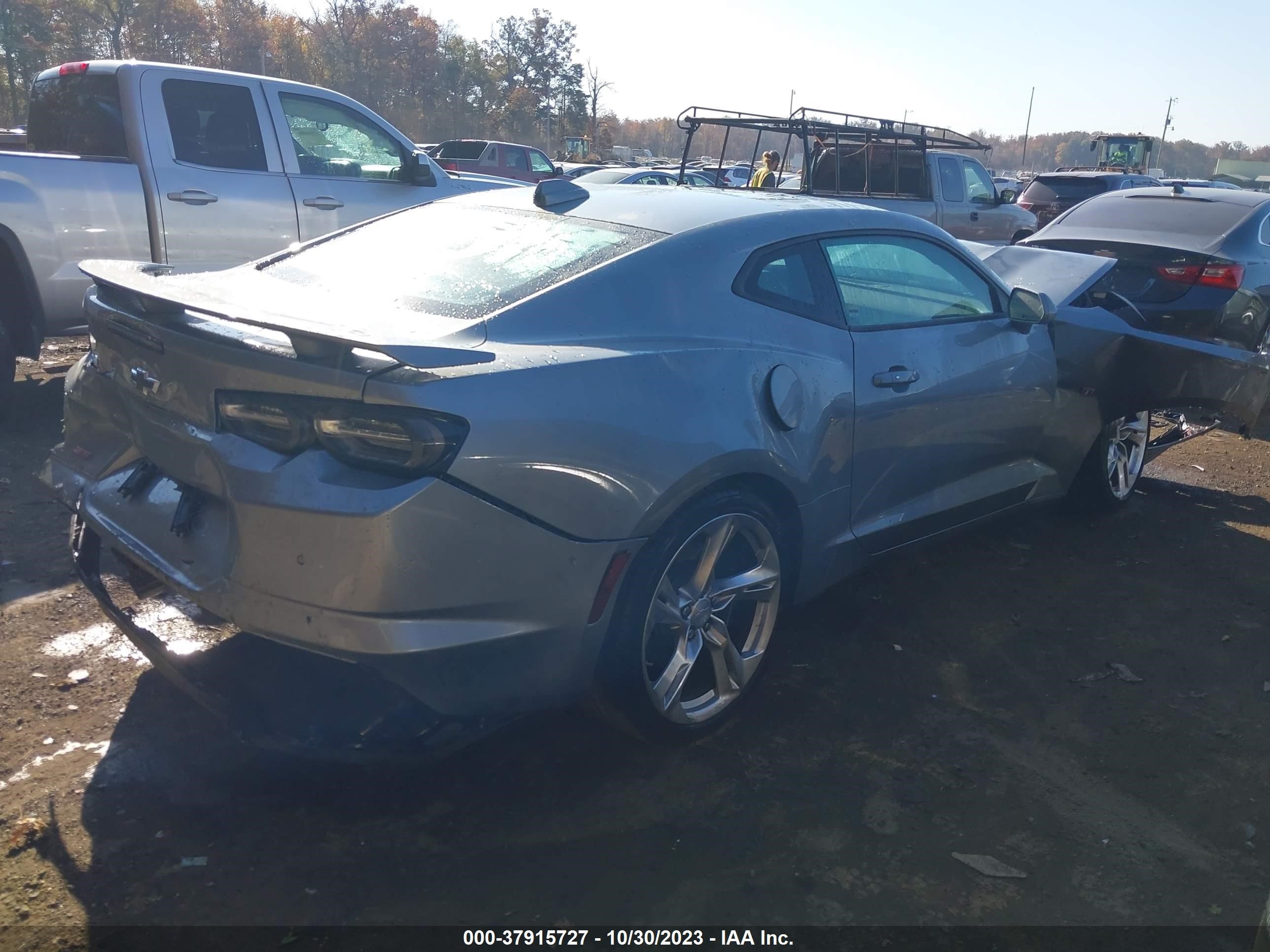 Photo 3 VIN: 1G1FH1R73P0158697 - CHEVROLET CAMARO 