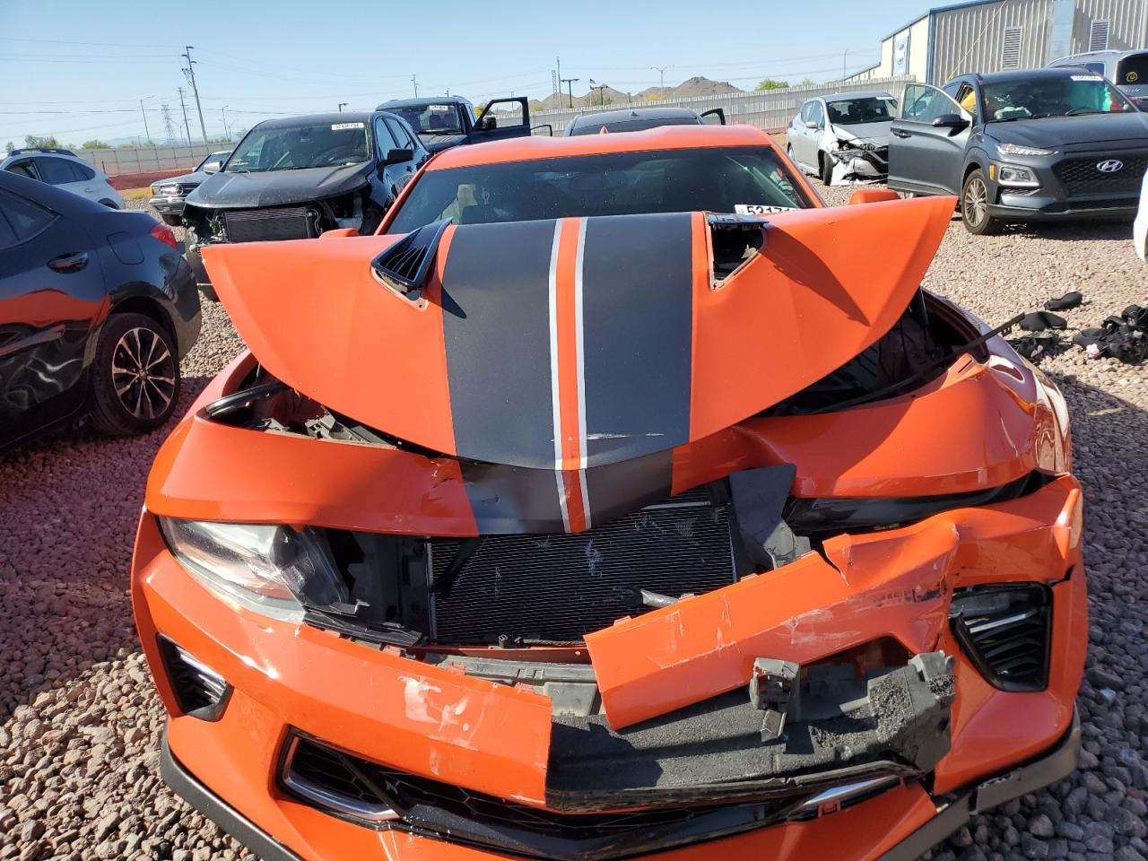 Photo 4 VIN: 1G1FH1R76J0167837 - CHEVROLET CAMARO 