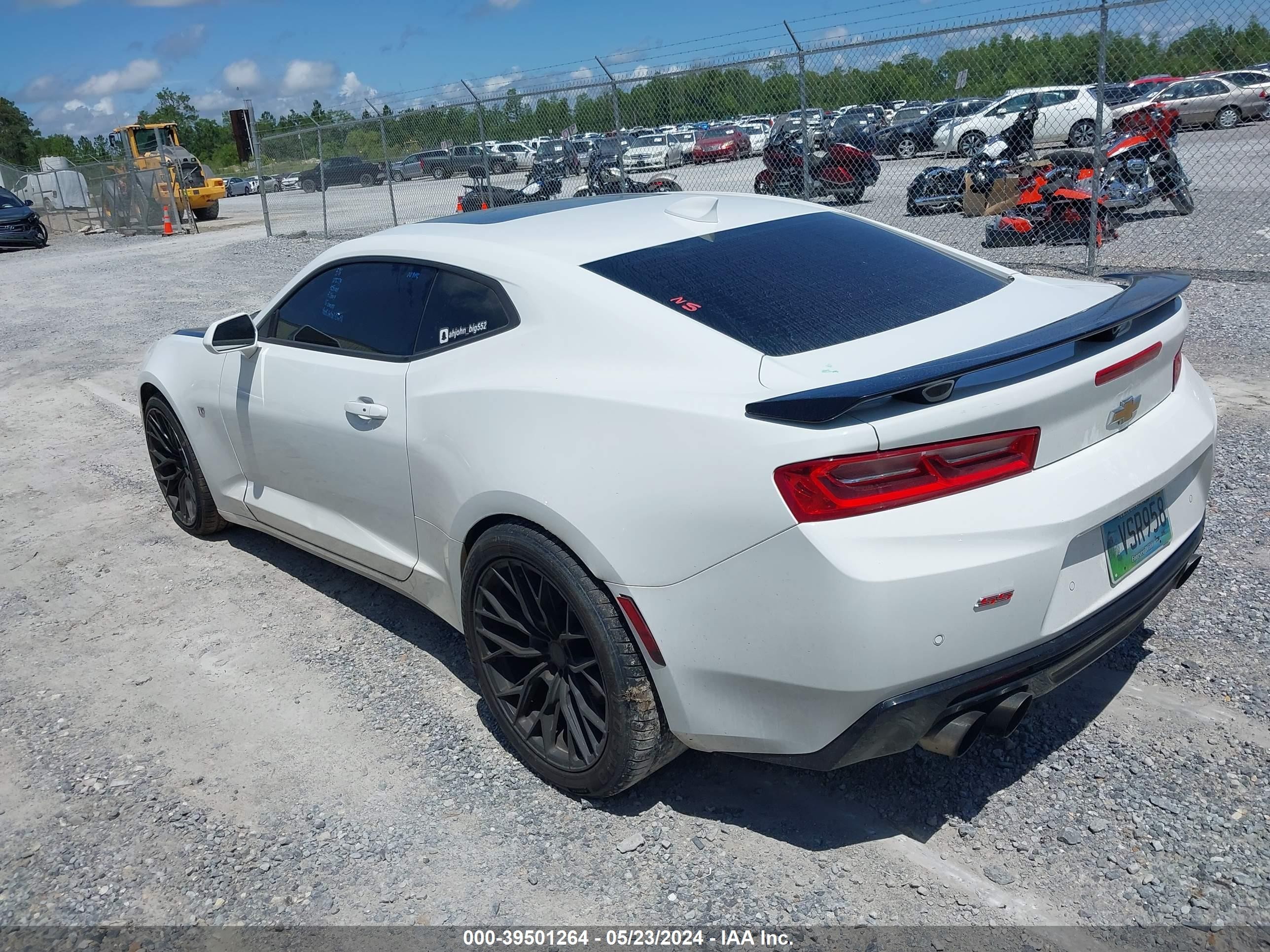 Photo 2 VIN: 1G1FH1R79G0108774 - CHEVROLET CAMARO 