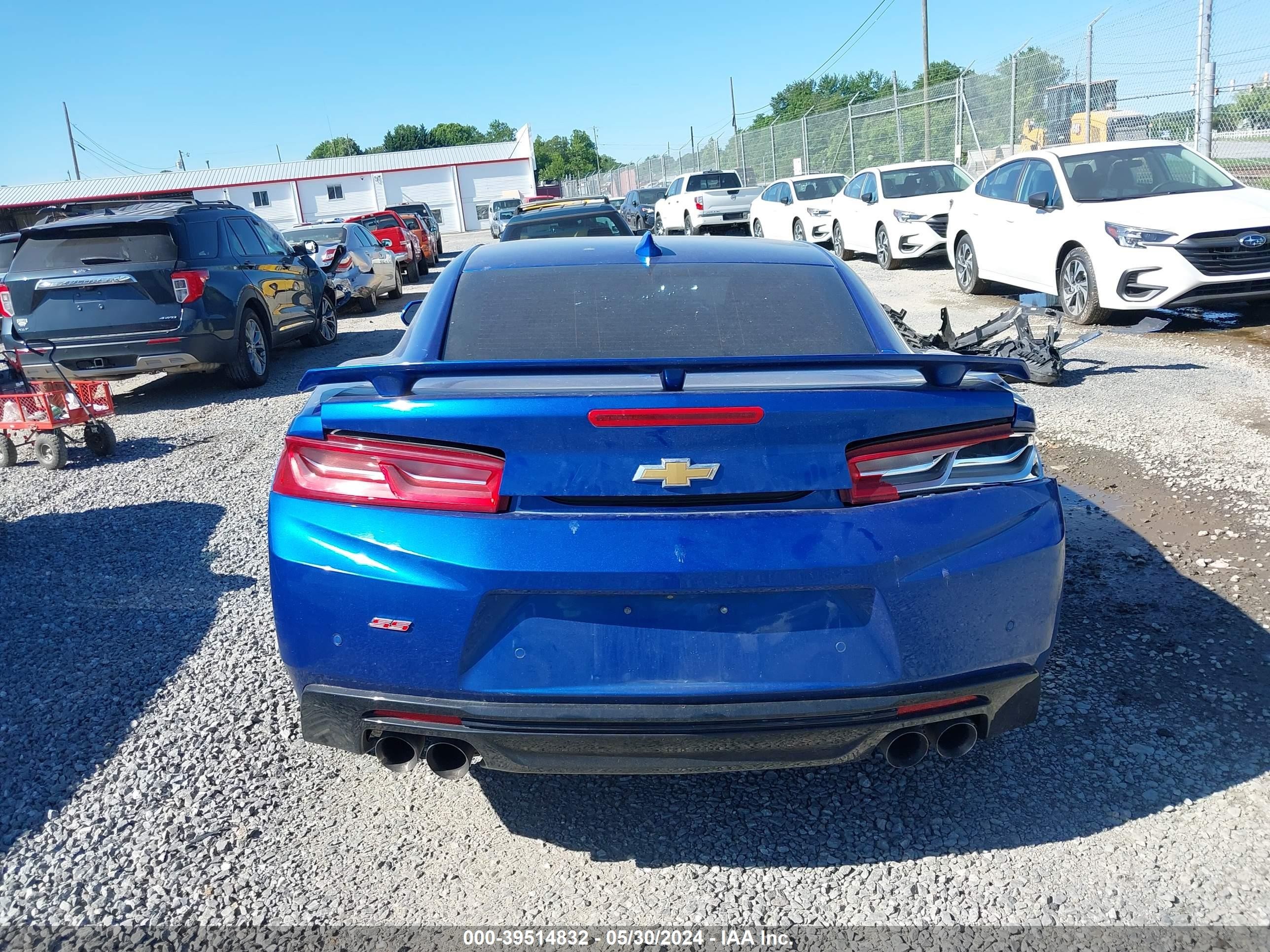 Photo 15 VIN: 1G1FH1R7XG0126216 - CHEVROLET CAMARO 