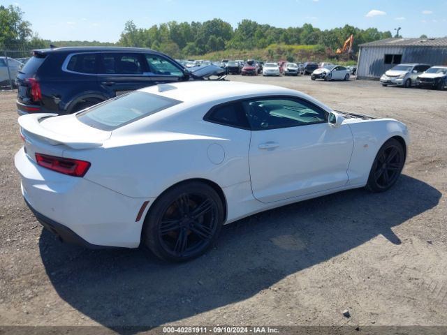 Photo 3 VIN: 1G1FH1R7XH0140988 - CHEVROLET CAMARO 