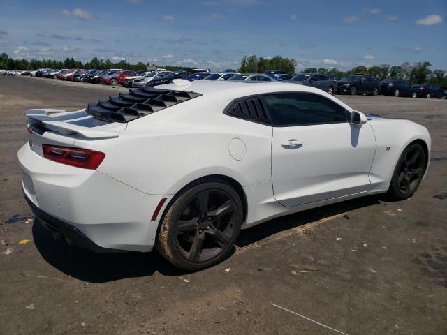 Photo 2 VIN: 1G1FH1R7XJ0114557 - CHEVROLET CAMARO 