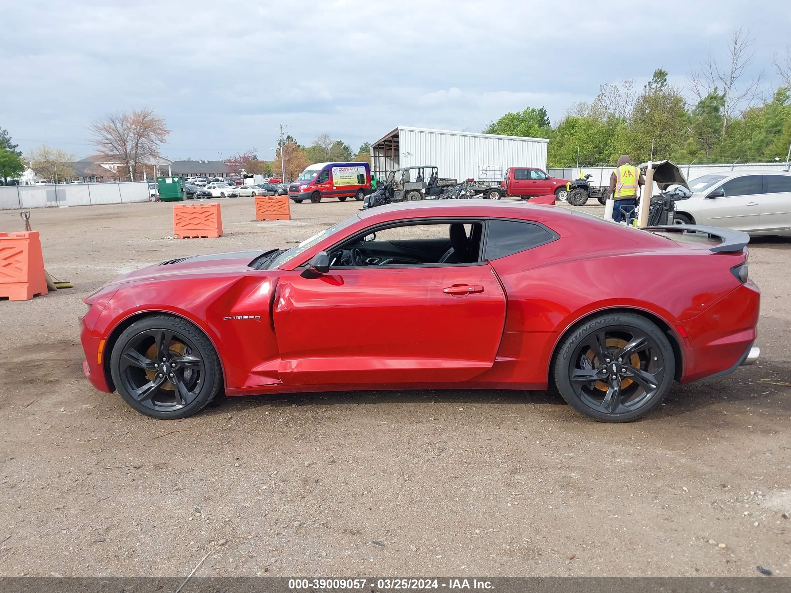 Photo 13 VIN: 1G1FH1R7XK0148533 - CHEVROLET CAMARO 