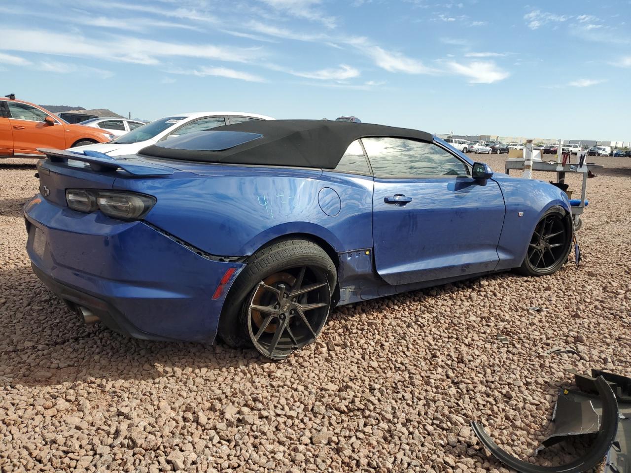 Photo 2 VIN: 1G1FH3D79L0111736 - CHEVROLET CAMARO 