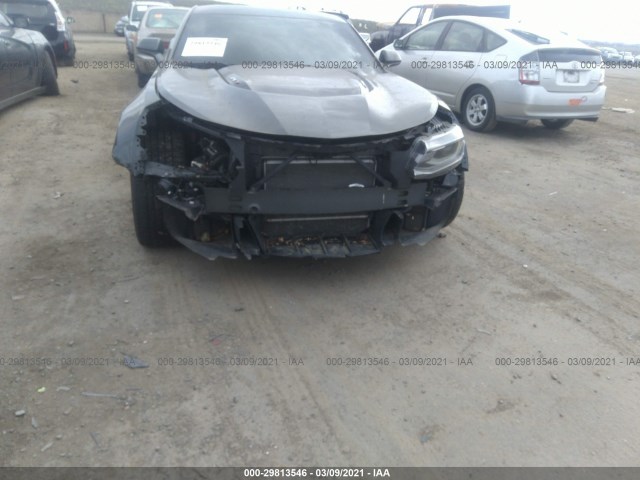 Photo 5 VIN: 1G1FJ1R60J0102333 - CHEVROLET CAMARO 