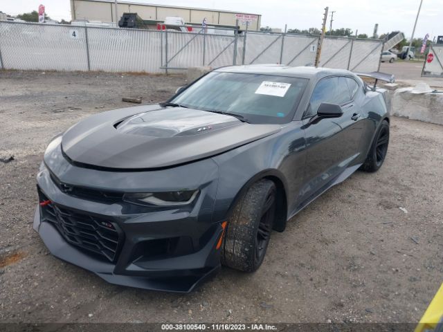 Photo 1 VIN: 1G1FJ1R66J0166862 - CHEVROLET CAMARO 