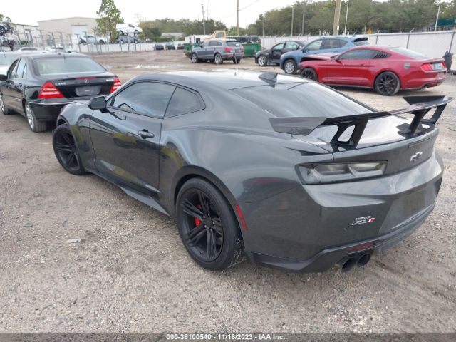 Photo 2 VIN: 1G1FJ1R66J0166862 - CHEVROLET CAMARO 