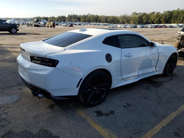 Photo 2 VIN: 1G1FK1R62J0137632 - CHEVROLET CAMARO 