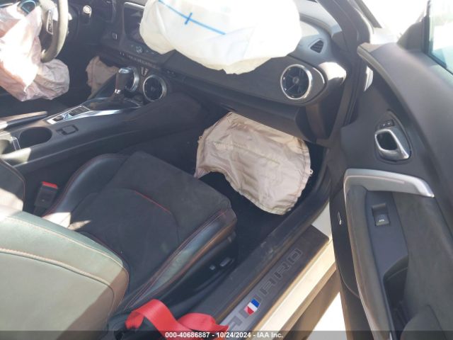 Photo 4 VIN: 1G1FK1R68K0116897 - CHEVROLET CAMARO 