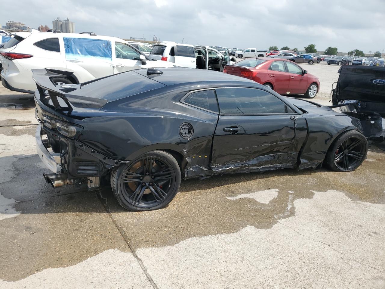 Photo 2 VIN: 1G1FK1R6XM0122204 - CHEVROLET CAMARO 