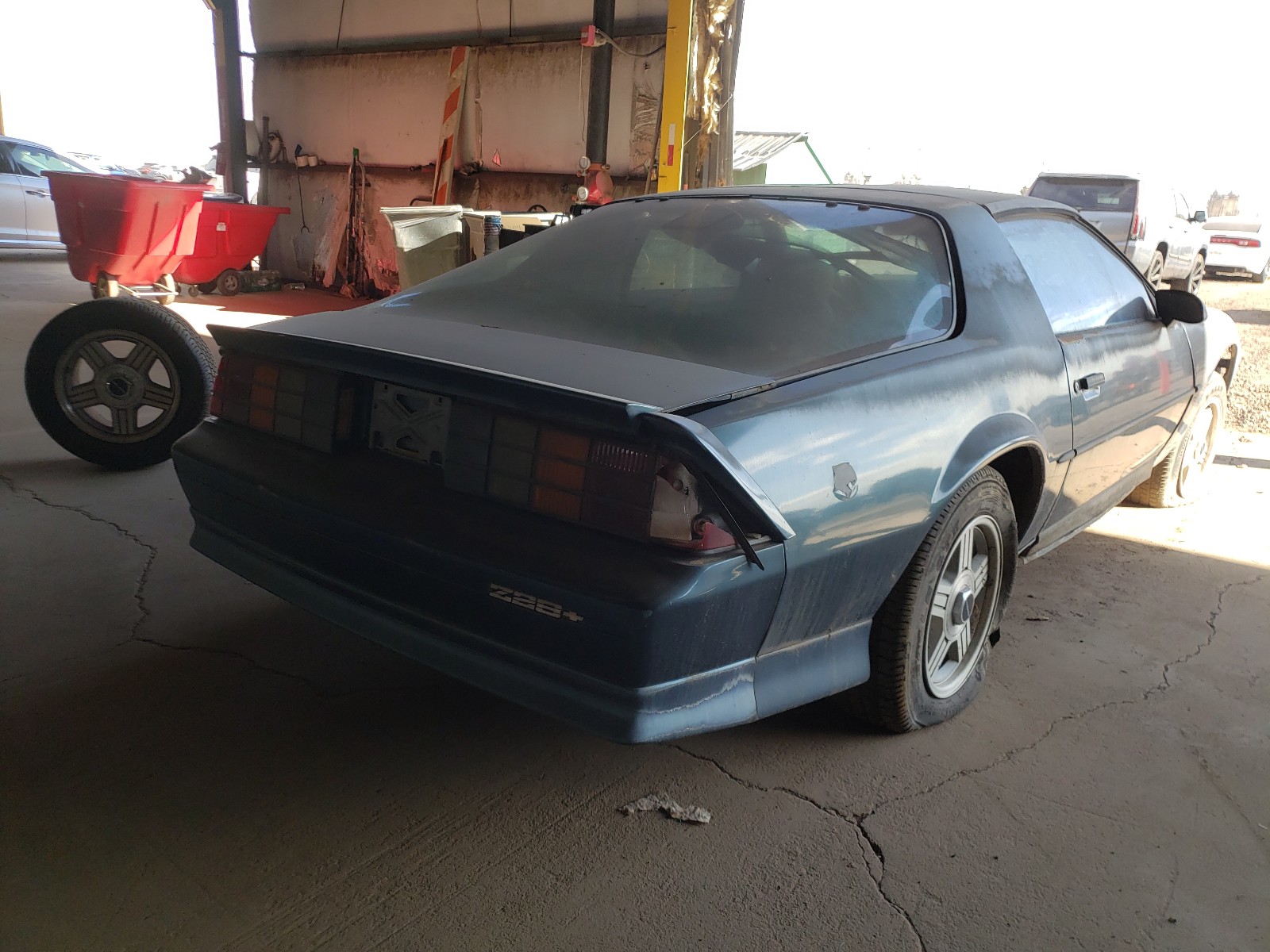 Photo 3 VIN: 1G1FP23E6NL106153 - CHEVROLET CAMARO RS 