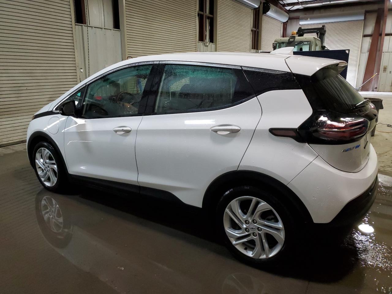 Photo 1 VIN: 1G1FW6S02P4175306 - CHEVROLET BOLT 