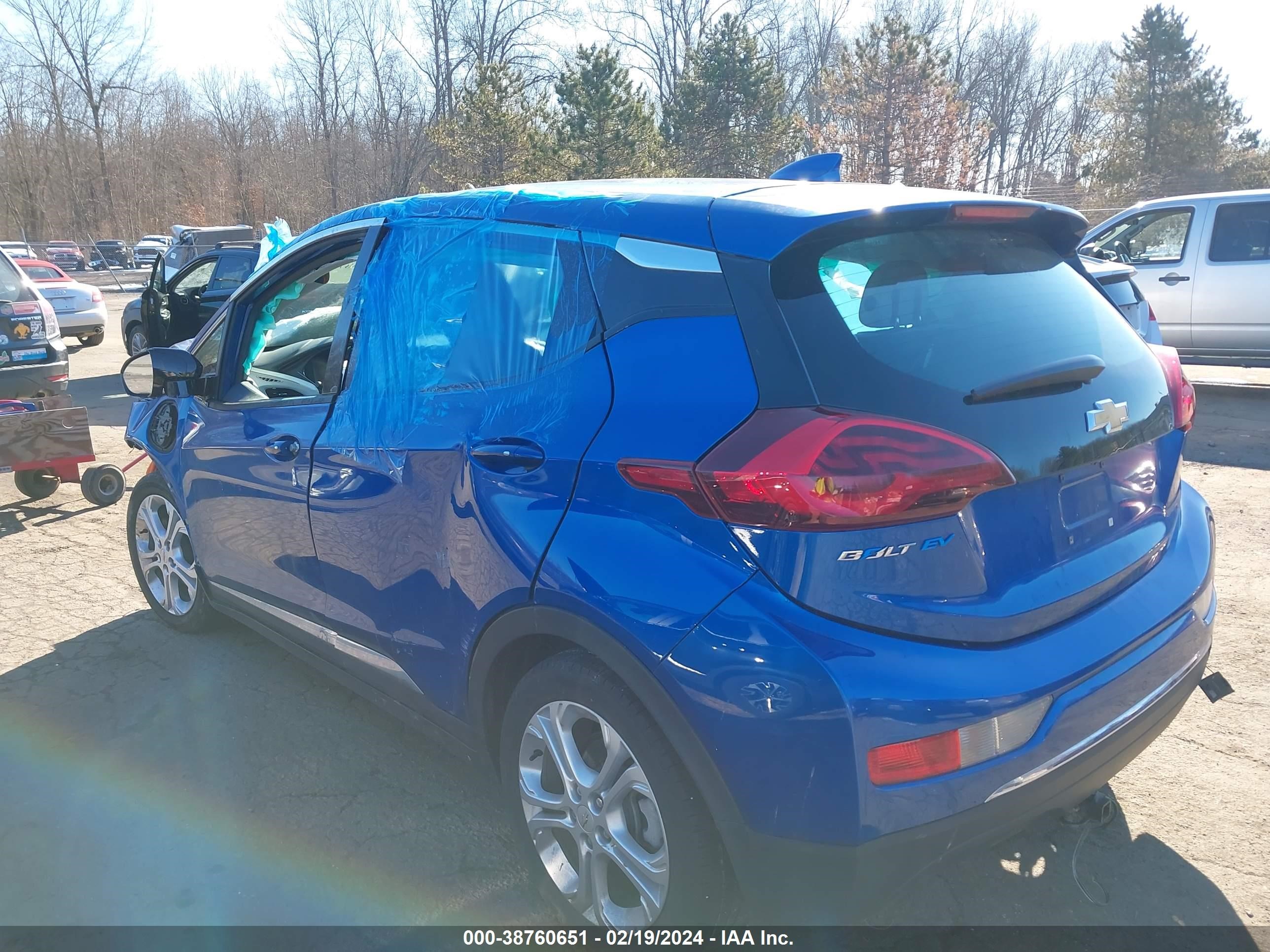 Photo 2 VIN: 1G1FW6S03H4155549 - CHEVROLET BOLT EUV 